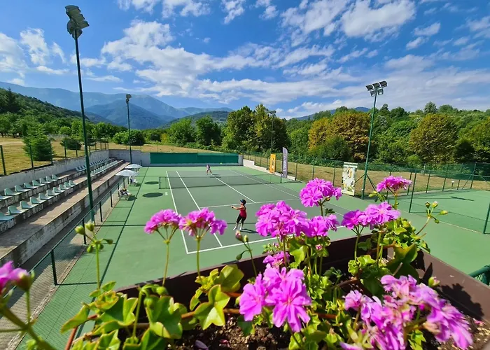 ヴィラ и тенис комплекс ,,синьото