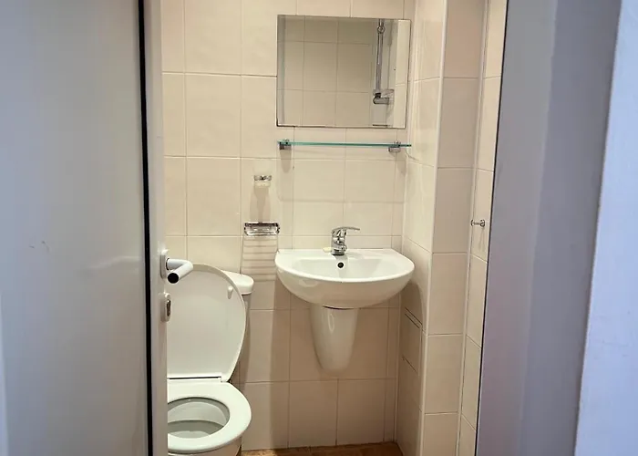 и тенис комплекс ,,синьото